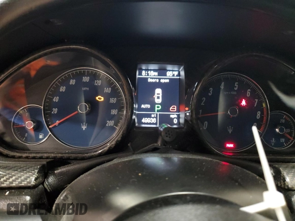 2012 Maserati GranTurismo Sport z VIN ZAM45MMA7C0062010, wystawiony jako Copart lot #59426994 z przebiegiem 49 936 mil mil oraz Szkoda całkowita • Salvage title. Historia ofert i sprzedaży dostępna na DreamBid. Obrazek 9.