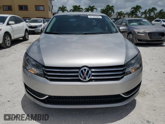 2014 Volkswagen Passat Wolfsburg Edition with VIN 1VWAS7A32EC105139, listed as a Copart auction lot 61187895 with 139,191 mi miles and Clean title. Bid and sale history available at DreamBid. Image 5.