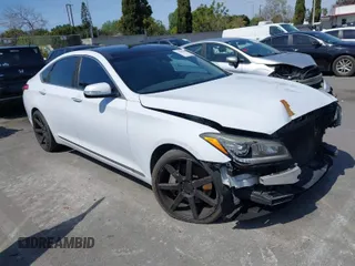 2015 Hyundai Genesis 5.0L with VIN KMHGN4JF1FU035492, listed as a IAAI auction lot 41849568 with 104,776 mi miles. Bid and sale history available at carsss.com. Image 1.