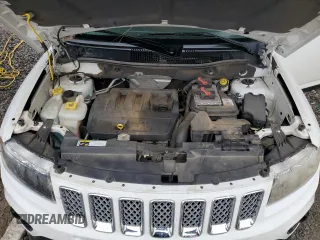 2014 Jeep Compass Latitude with VIN 1C4NJCEB6ED659912, listed as a Copart auction lot 84479464 with 187,311 mi miles and Salvage Title. Bid and sale history available at carsss.com. Image 14.