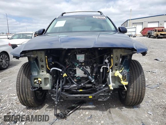 2024 Genesis GV80 with VIN KMUHCESC0RU201849, listed as a Copart auction lot 52425295 with 4,747 mi miles and Salvage title. Bid and sale history available at DreamBid. Image 5.