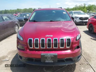 2017 Jeep Cherokee Latitude with VIN 1C4PJLCB1HW662544, listed as a IAAI auction lot 42365969 with 117,859 mi miles and . Bid and sale history available at DreamBid. Image 12.