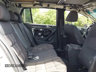 2011 Volkswagen GTI Autobahn с VIN WVWHV7AJ8BW312149, выставлен на аукционе IAAI как лот 42166754 с пробегом Не указан миль и . История ставок и продаж доступна на DreamBid. Изображение 8.
