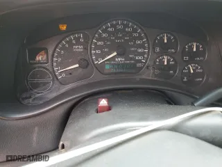 2002 Chevrolet Avalanche with VIN 3GNEC13T12G219144, listed as a Copart auction lot 55091125 with 267,181 mi miles and Clean Title. Bid and sale history available at carsss.com. Image 9.