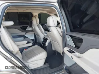 2020 Lincoln Aviator Reserve with VIN 5LM5J7XC0LGL10343, listed as a IAAI auction lot 42486201 with 62,418 mi miles and . Bid and sale history available at DreamBid. Image 8.