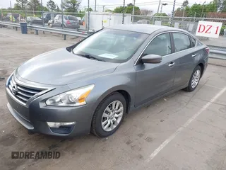 2014 Nissan Altima S with VIN 1N4AL3AP5EC404061, listed as a IAAI auction lot 41965252 with 121,049 mi miles and . Bid and sale history available at carsss.com. Image 2.