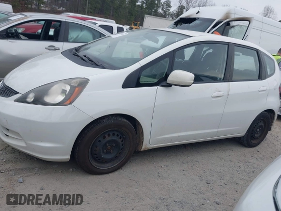 2013 Honda Fit with VIN JHMGE8H30DC067178, listed as a IAAI auction lot 41498926 with 121,036 mi miles. Bid and sale history available at carsss.com. Image 14.