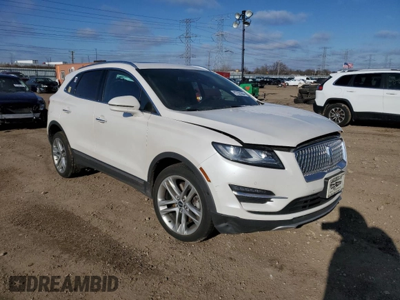 2019 Lincoln MKC Reserve with VIN 5LMTJ3DH7KUL50547, listed as a Copart auction lot 87255264 with Not Provided miles and Salvage Title. Bid and sale history available at DreamBid. Image 4.