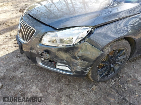 2011 Buick Regal CXL RL1 with VIN 2G4GN5EC5B9180662, listed as a IAAI auction lot 41601715 with 53,465 mi miles and . Bid and sale history available at DreamBid. Image 6.