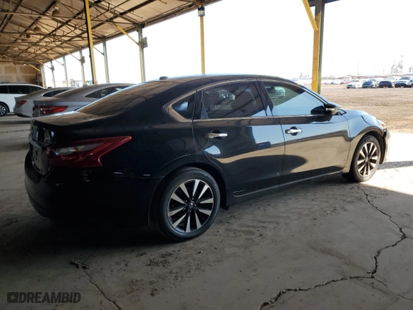 2018 Nissan Altima 2.5 SL with VIN 1N4AL3AP4JC176113, listed as a Copart auction lot 49597835 with 139,426 mi miles and Clean Title. Bid and sale history available at carsss.com. Image 3.