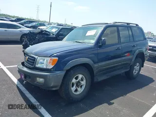2000 Toyota Land Cruiser with VIN JT3HT05J8Y0123024, listed as a IAAI auction lot 42028792 with 360,074 mi miles. Bid and sale history available at carsss.com. Image 17.