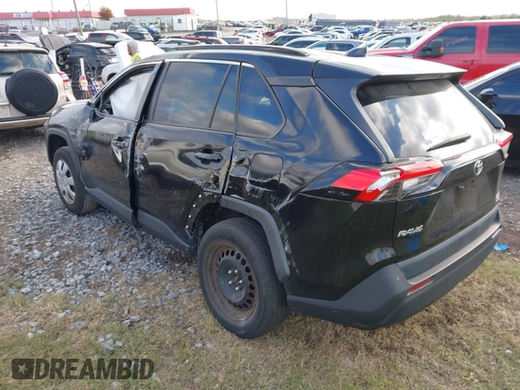 2021 Toyota RAV4 LE with VIN 2T3F1RFV6MC170364, listed as a IAAI auction lot 40770768 with 84,128 mi miles. Bid and sale history available at carsss.com. Image 3.