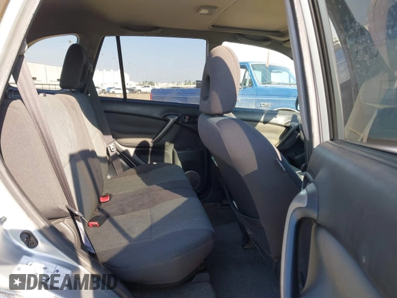 2005 Toyota RAV4 with VIN JTEHD20VX56024658, listed as a IAAI auction lot 41697623 with 1 mi miles. Bid and sale history available at carsss.com. Image 8.