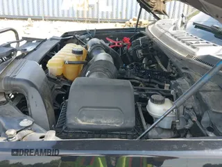 2018 Ford F-150 XL z VIN 1FTEW1EG5JFA21389, wystawiony jako IAAI lot #42876412 z przebiegiem 247 791 mil mil oraz . Historia ofert i sprzedaży dostępna na DreamBid. Obrazek 23.