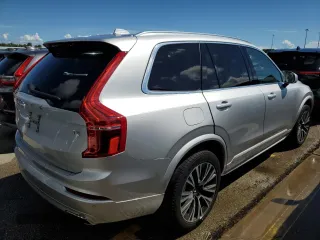 2020 Volvo XC90 Momentum with VIN YV4102CKXL1564733, listed as a Copart auction lot 73797134 with 42,026 mi miles and Non Repairable. Bid and sale history available at carsss.com. Image 3.