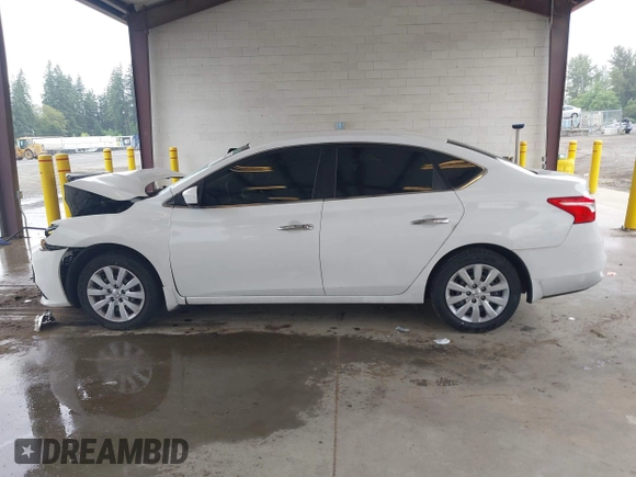 2017 Nissan Sentra SR with VIN 3N1AB7AP9HY397070, listed as a IAAI auction lot 42541290 with Not provided miles and . Bid and sale history available at DreamBid. Image 14.