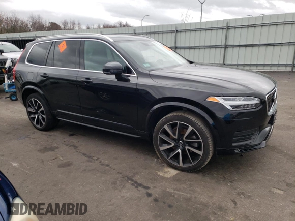 2020 Volvo XC90 Momentum with VIN YV4A22PK9L1589756, listed as a Copart auction lot 68428982 with 41,911 mi miles. Bid and sale history available at carsss.com. Image 4.