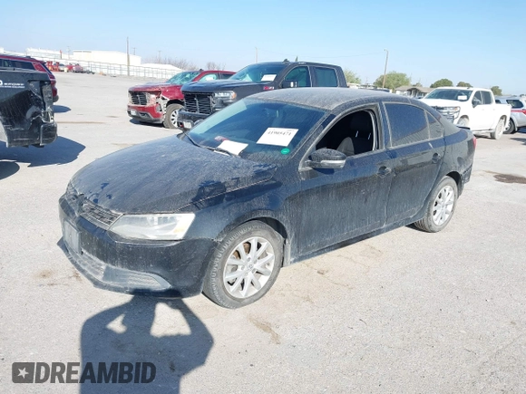 2012 Volkswagen Jetta Sedan SE w/Convenience with VIN 3VWDX7AJ3CM394041, listed as a IAAI auction lot 41905471 with 153,837 mi miles. Bid and sale history available at carsss.com. Image 2.