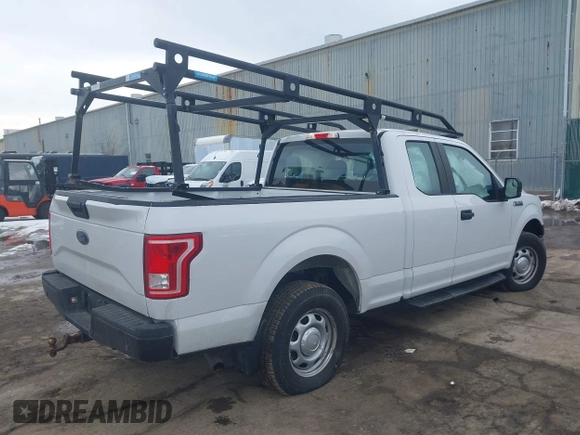 2015 Ford F-150 XLT with VIN 1FTEX1E81FFC21523, listed as a IAAI auction lot 41645827 with 116,693 mi miles. Bid and sale history available at carsss.com. Image 4.