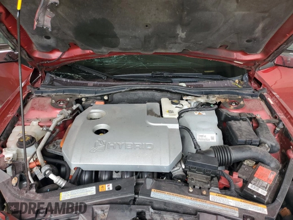 2011 Lincoln MKZ Hybrid with VIN 3LNDL2L35BR775628, listed as a Copart auction lot 61144005 with 180,000 mi miles and Salvage title. Bid and sale history available at DreamBid. Image 11.