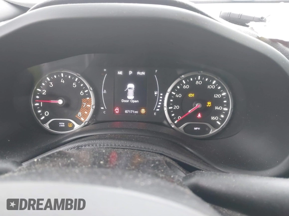 2020 Jeep Renegade Latitude with VIN ZACNJABB8LPL53847, listed as a IAAI auction lot 41480659 with 67,171 mi miles and . Bid and sale history available at DreamBid. Image 7.