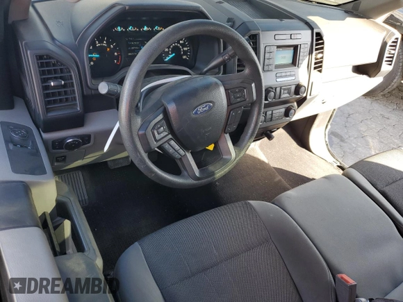 2020 Ford F-150 XL z VIN 1FTMF1E53LKF10121, wystawiony jako Copart lot #87309104 z przebiegiem 45 411 mil mil oraz Szkoda całkowita • Salvage title. Historia ofert i sprzedaży dostępna na DreamBid. Obrazek 8.