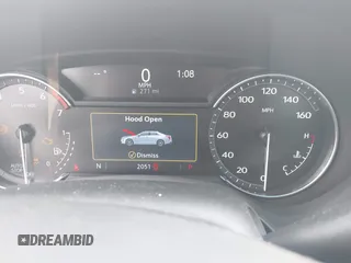 2024 Cadillac CT4 Luxury z VIN 1G6DA5RK6R0129036, wystawiony jako IAAI lot #41787673 z przebiegiem 2 051 mil mil oraz . Historia ofert i sprzedaży dostępna na DreamBid. Obrazek 7.