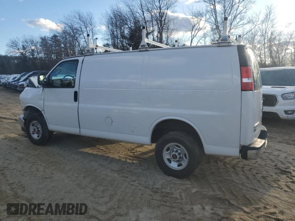 2023 GMC Savana Cargo z VIN 1GTW7AFP4P1188784, wystawiony jako Copart lot #88320445 z przebiegiem 55 278 mil mil oraz Szkoda całkowita • Salvage title. Historia ofert i sprzedaży dostępna na DreamBid. Obrazek 2.