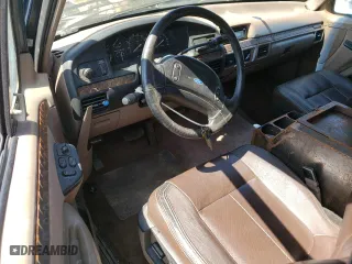 1992 Ford Bronco Custom with VIN 1FMEU15HXNLA27805, listed as a Copart auction lot 59922174 with 0 mi miles and Salvage Title. Bid and sale history available at carsss.com. Image 8.