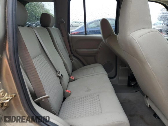 2007 Jeep Liberty Sport z VIN 1J4GL48K27W603469, wystawiony jako Copart lot #52165875 z przebiegiem 76 238 mil mil oraz Szkody całkowita. Historia ofert i sprzedaży dostępna na DreamBid. Obrazek 12.