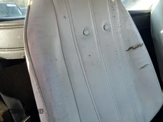 1981 Chevrolet El Camino z VIN 1GCCW80JXBD431816, wystawiony jako Copart lot #46290535 z przebiegiem 22 666 mil mil oraz Szkoda całkowita • Salvage title. Historia ofert i sprzedaży dostępna na DreamBid. Obrazek 10.