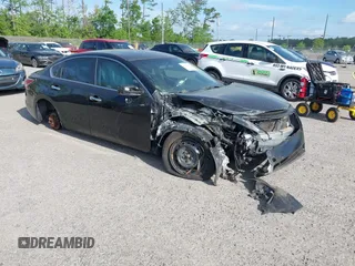 2015 Nissan Altima 2.5 S with VIN 1N4AL3AP7FC433935, listed as a IAAI auction lot 41932675 with 143,865 mi miles. Bid and sale history available at carsss.com. Image 1.