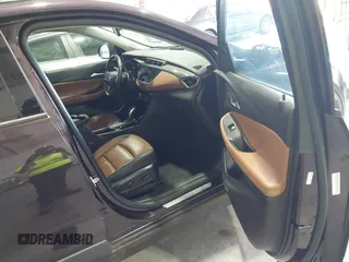 2021 Buick Encore GX Essence z VIN KL4MMGSL1MB150807, wystawiony jako IAAI lot #42650838 z przebiegiem 46 076 mil mil oraz . Historia ofert i sprzedaży dostępna na DreamBid. Obrazek 5.