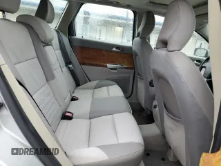 2005 Volvo V50 с VIN YV1MW682252043477, выставлен на аукционе Copart как лот 45303484 с пробегом 84 088 миль миль и Списание • Salvage title. История ставок и продаж доступна на DreamBid. Изображение 10.