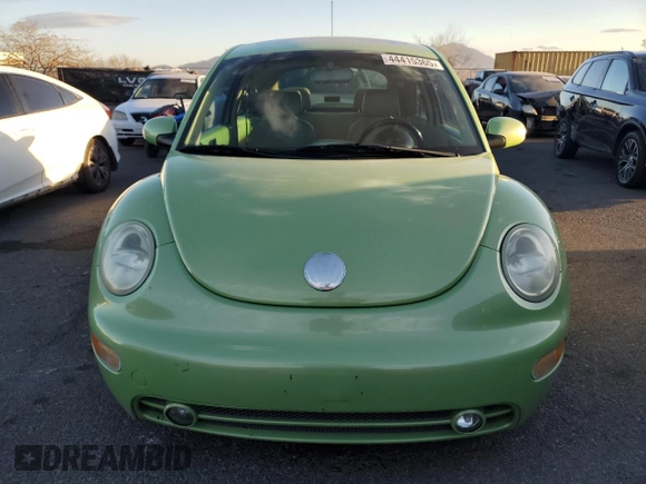 2004 Volkswagen Beetle with VIN 3VWCD31C64M407381, listed as a Copart auction lot 44415365 with 142,918 mi miles and Clean Title. Bid and sale history available at DreamBid. Image 5.