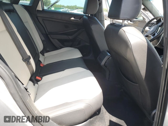 2020 Volkswagen Jetta S z VIN 3VWCB7BU4LM044825, wystawiony jako Copart lot #61227835 z przebiegiem 50 284 mil mil oraz Szkoda całkowita • Salvage title. Historia ofert i sprzedaży dostępna na DreamBid. Obrazek 10.