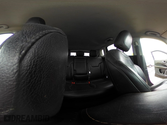 2019 Jeep Compass Limited с VIN 3C4NJDCB8KT666066, выставлен на аукционе IAAI как лот 41879968 с пробегом 89 777 миль миль и . История ставок и продаж доступна на DreamBid. Изображение 19.