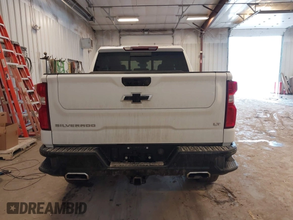 2024 Chevrolet Silverado 1500 with VIN 3GCUDFED2RG217160, listed as a IAAI auction lot 41688515 with 21,367 mi miles and . Bid and sale history available at DreamBid. Image 17.