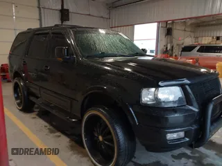 2004 Ford Expedition Eddie Bauer z VIN 1FMRU17W54LA37458, wystawiony jako IAAI lot #42155355 z przebiegiem 190 605 mil mil oraz . Historia ofert i sprzedaży dostępna na DreamBid. Obrazek 6.