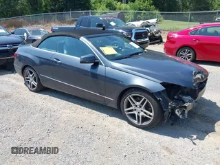 2014 Mercedes-Benz E 350 with VIN WDDKK5KF6EF257501, listed as a IAAI auction lot 42541498 with 82,248 mi miles and . Bid and sale history available at DreamBid. Image 1.