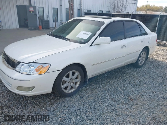 2002 Toyota Avalon XL with VIN 4T1BF28B32U266015, listed as a IAAI auction lot 41907532 with 347,005 mi miles and . Bid and sale history available at DreamBid. Image 2.