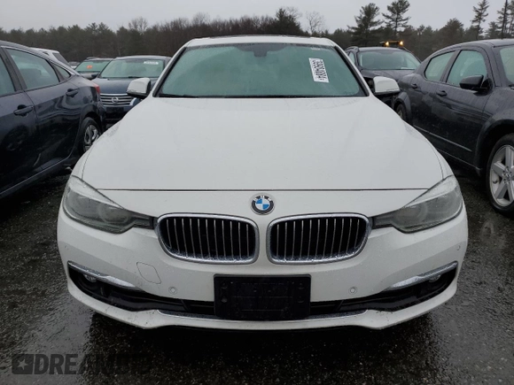 2018 BMW 3 Series 330i xDrive с VIN WBA8D9G53JNU70991, выставлен на аукционе Copart как лот 39904884 с пробегом Не указан миль и Списание • Salvage title. История ставок и продаж доступна на DreamBid. Изображение 5.
