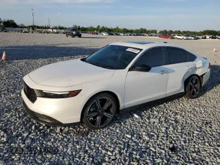2023 Honda Accord Sport z VIN 1HGCY2F53PA038865, wystawiony jako Copart lot #54108545 z przebiegiem 27 744 mil mil oraz Szkody całkowita. Historia ofert i sprzedaży dostępna na DreamBid. Obrazek 1.