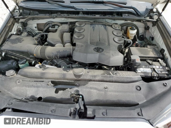2019 Toyota 4Runner SR5 z VIN JTEZU5JR3K5196751, wystawiony jako Copart lot #57701485 z przebiegiem 54 439 mil mil oraz Szkoda całkowita • Salvage title. Historia ofert i sprzedaży dostępna na DreamBid. Obrazek 12.