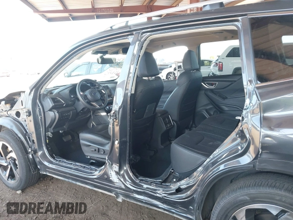 2024 Subaru Forester Touring with VIN JF2SKAMC3RH482086, listed as a IAAI auction lot 42105464 with 11,292 mi miles and . Bid and sale history available at DreamBid. Image 15.