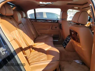 2009 Bentley Flying Spur z VIN SCBBP93W49C061522, wystawiony jako Copart lot #50379915 z przebiegiem 39 181 mil mil oraz Szkoda całkowita • Salvage title. Historia ofert i sprzedaży dostępna na DreamBid. Obrazek 10.
