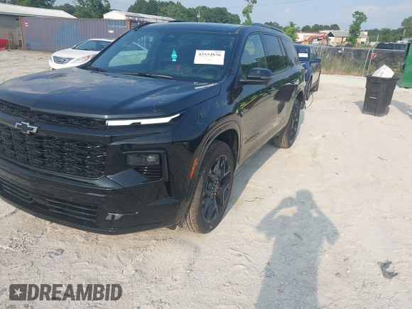 2025 Chevrolet Traverse z VIN 1GNERLRS6SJ211094, wystawiony jako IAAI lot #42554836 z przebiegiem 380 mil mil oraz . Historia ofert i sprzedaży dostępna na DreamBid. Obrazek 2.