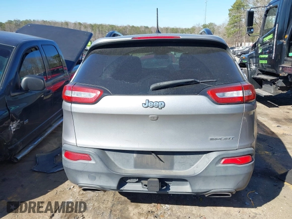 2017 Jeep Cherokee Altitude z VIN 1C4PJLASXHW649973, wystawiony jako IAAI lot #41672054 z przebiegiem 190 000 mil mil oraz . Historia ofert i sprzedaży dostępna na DreamBid. Obrazek 16.