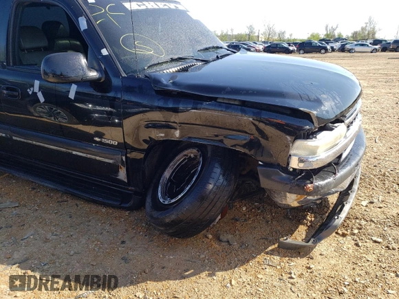 2000 Chevrolet Suburban LT with VIN 3GNEC16TXYG166447, listed as a Copart auction lot 43292602 with 258,929 mi miles and Salvage Title. Bid and sale history available at carsss.com. Image 9.