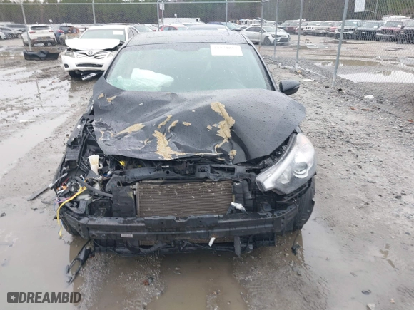 2016 Kia Forte EX with VIN KNAFZ4A86G5569957, listed as a IAAI auction lot 41571012 with 1 mi miles. Bid and sale history available at carsss.com. Image 12.